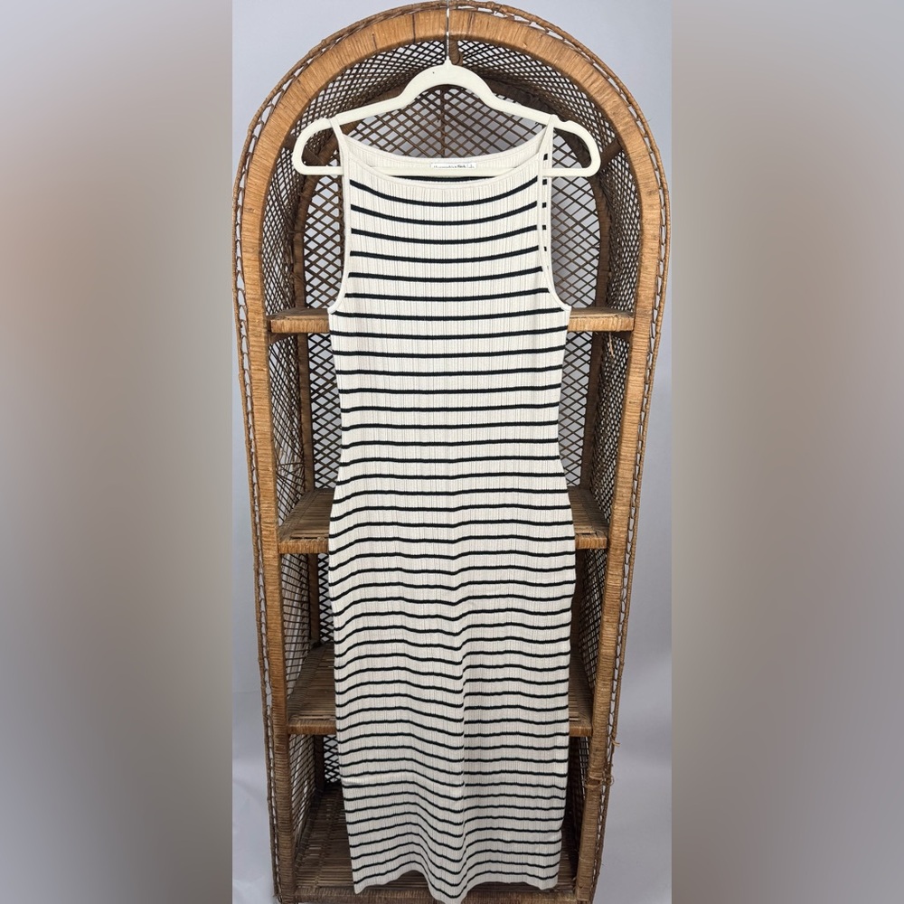 Abercrombie & Fitch High Neck Cream Stripe Ribbed Midi Sweater Dress L NWT - Picture 7 of 9